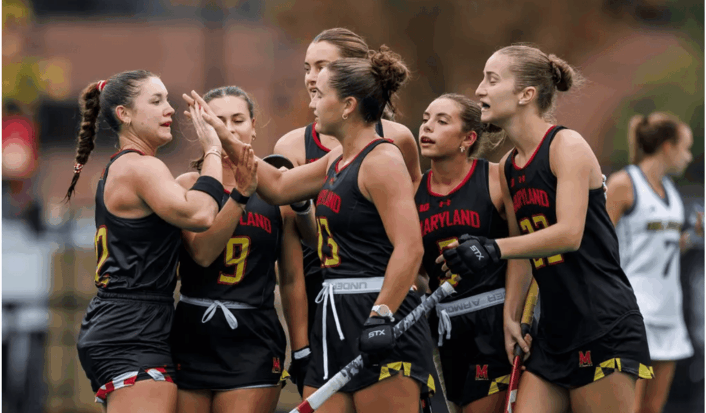 Jordyn Hollamon, delantera de las Terrapins de Maryland, en pleno juego.